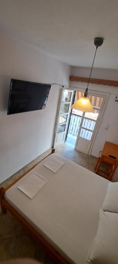 Galateia Hotel ปาร์กา ภายนอก รูปภาพ