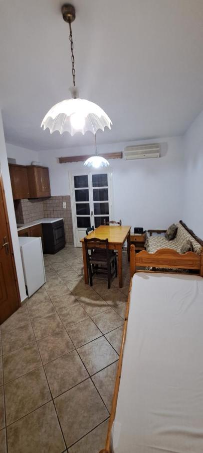 Galateia Hotel ปาร์กา ภายนอก รูปภาพ